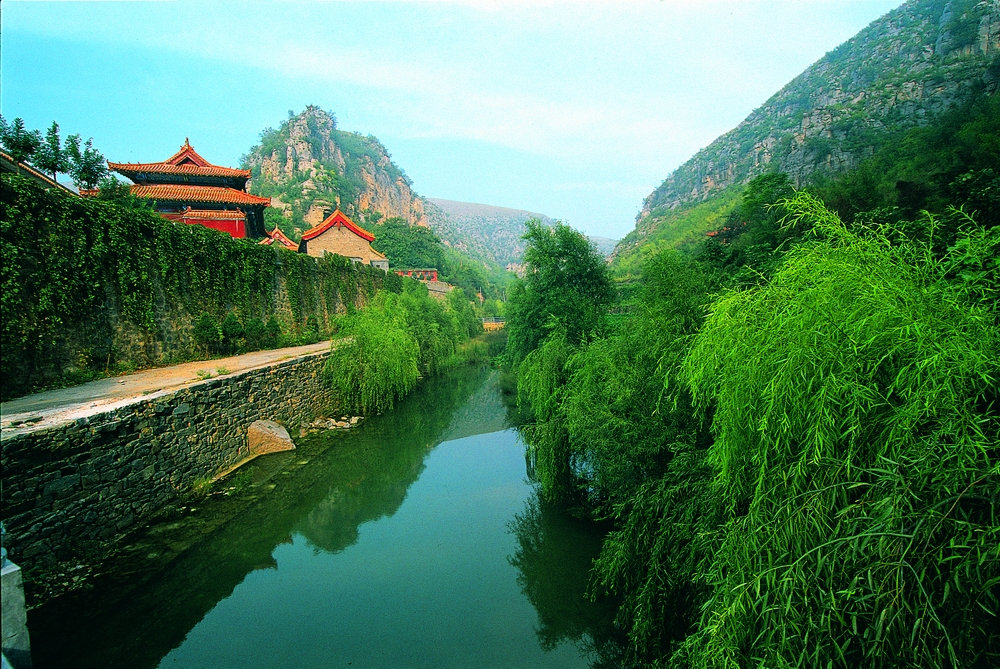 ����ɽ�����