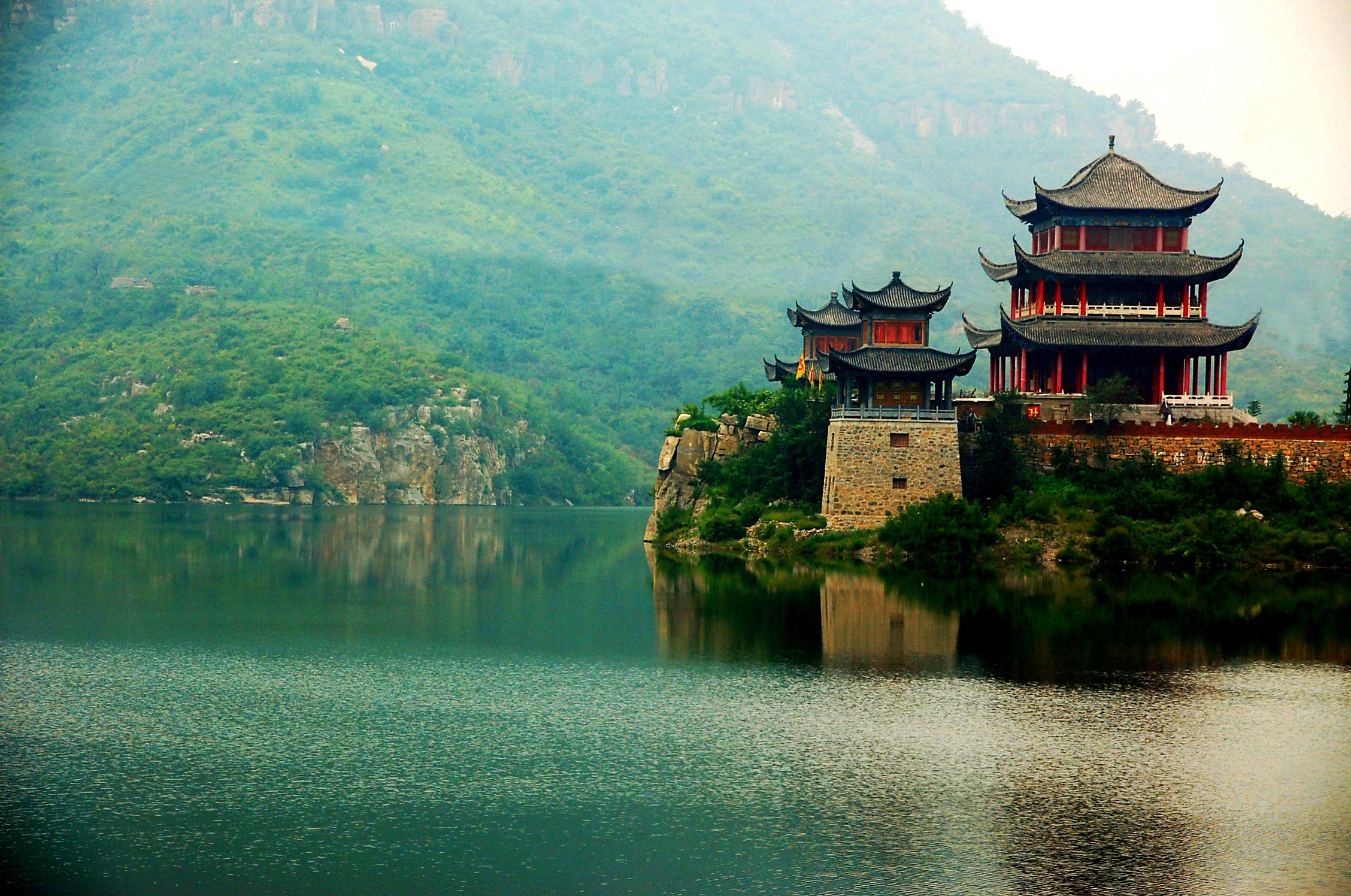 �������